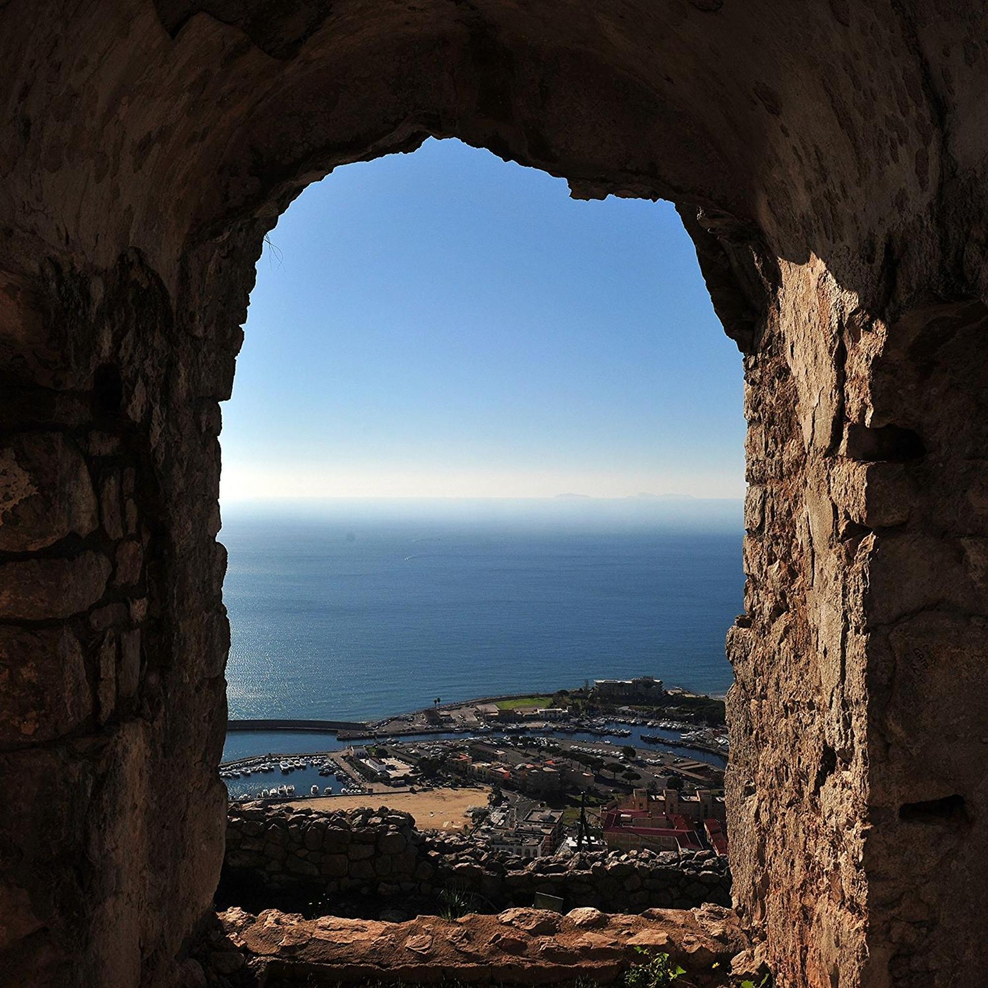 Luxury Suite - Teatro Romano - Duomo - Centro Storico Wi-Fi Terracina Exterior photo